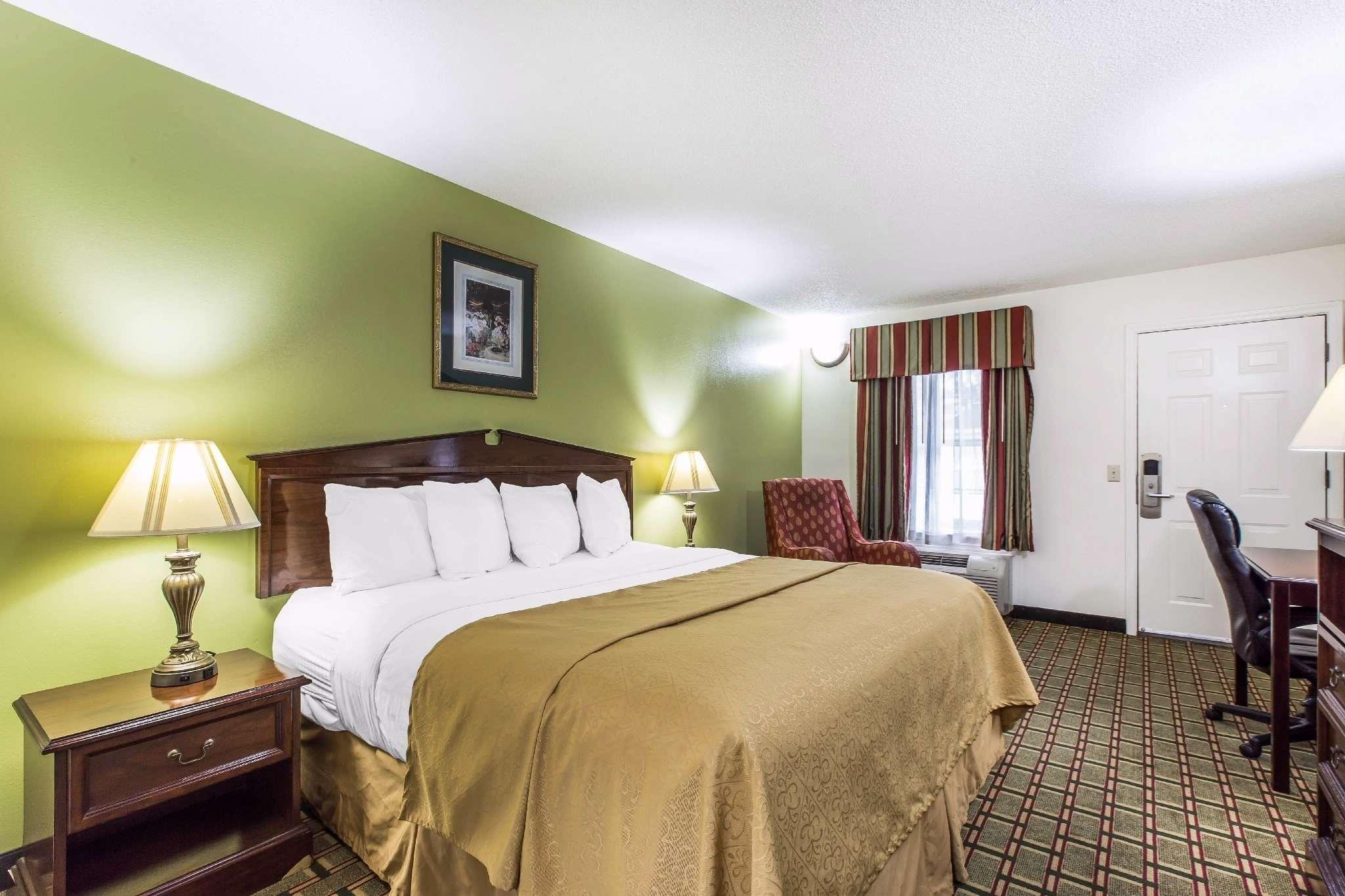 Quality Inn Eastman Экстерьер фото