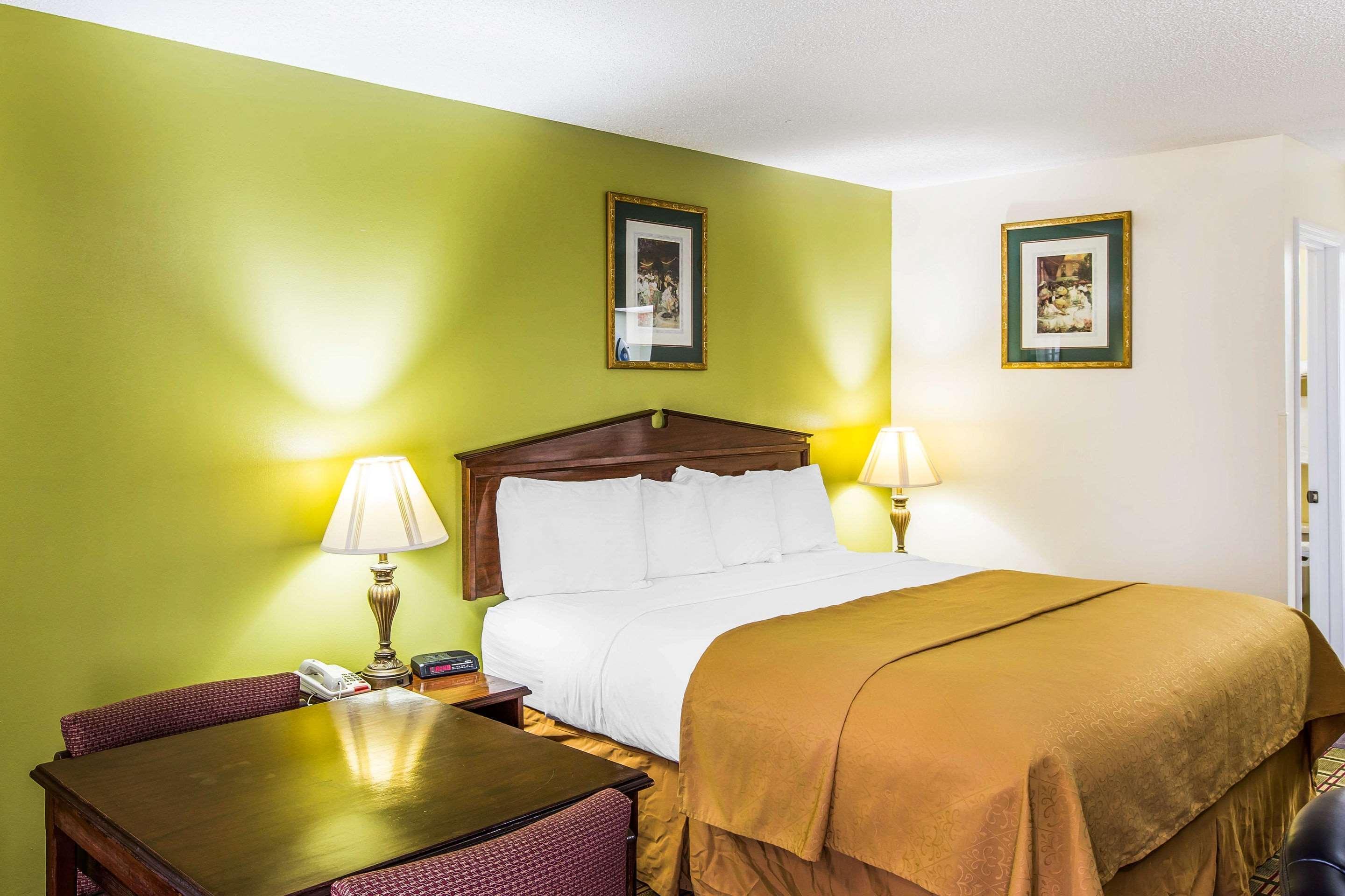 Quality Inn Eastman Экстерьер фото