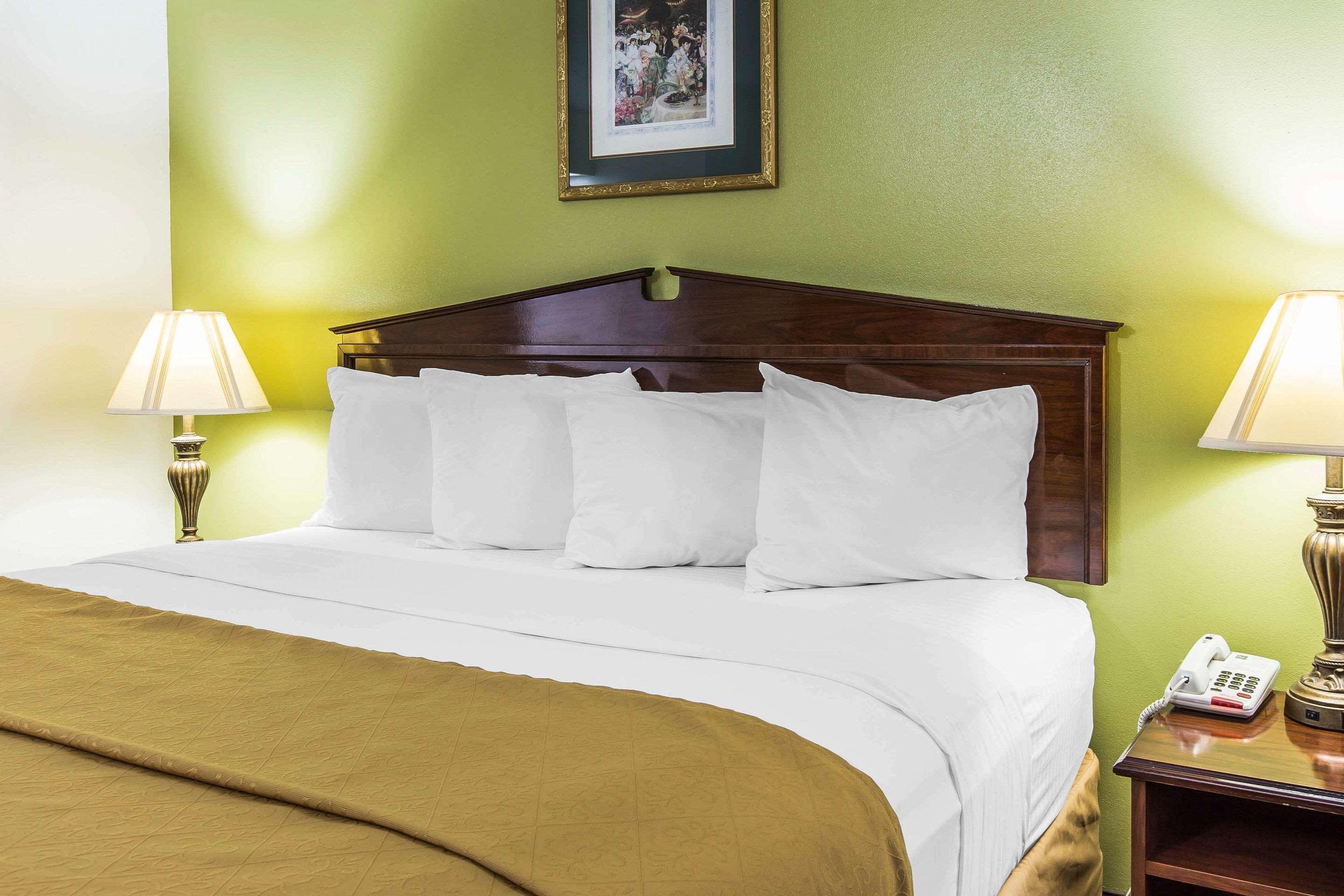 Quality Inn Eastman Экстерьер фото