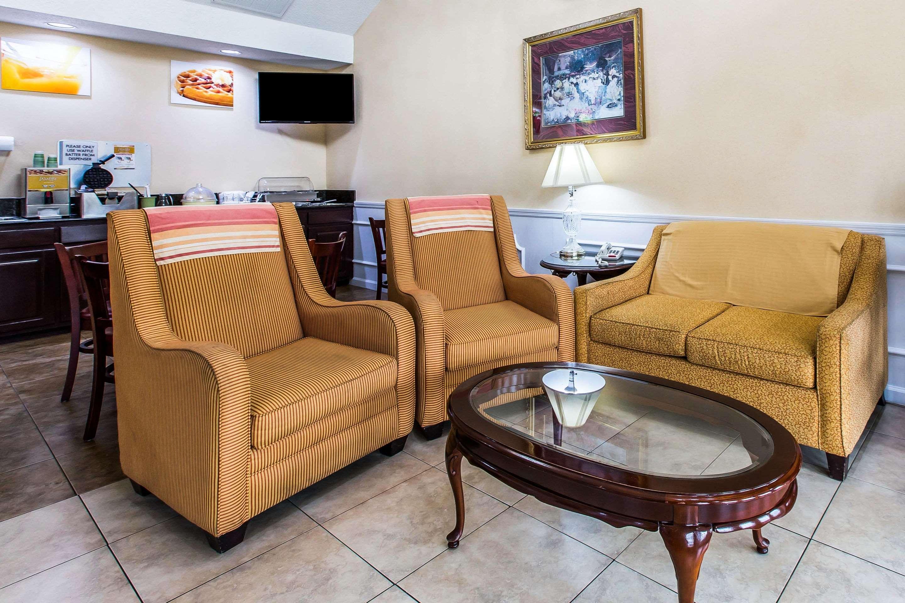 Quality Inn Eastman Экстерьер фото